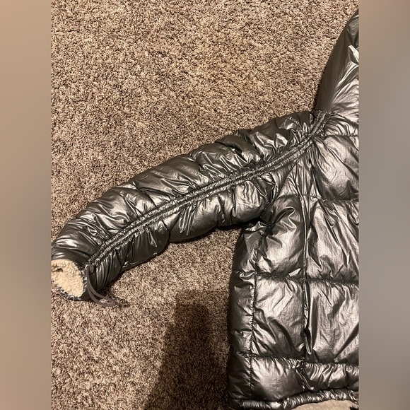 Reversible NVLT Jacket - Picture 6 of 6